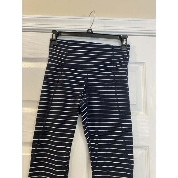 Athleta Leggings Womens Extra Small Blue Stripe Contender 7/8 Powerlift Gym Run - Picture 3 of 6